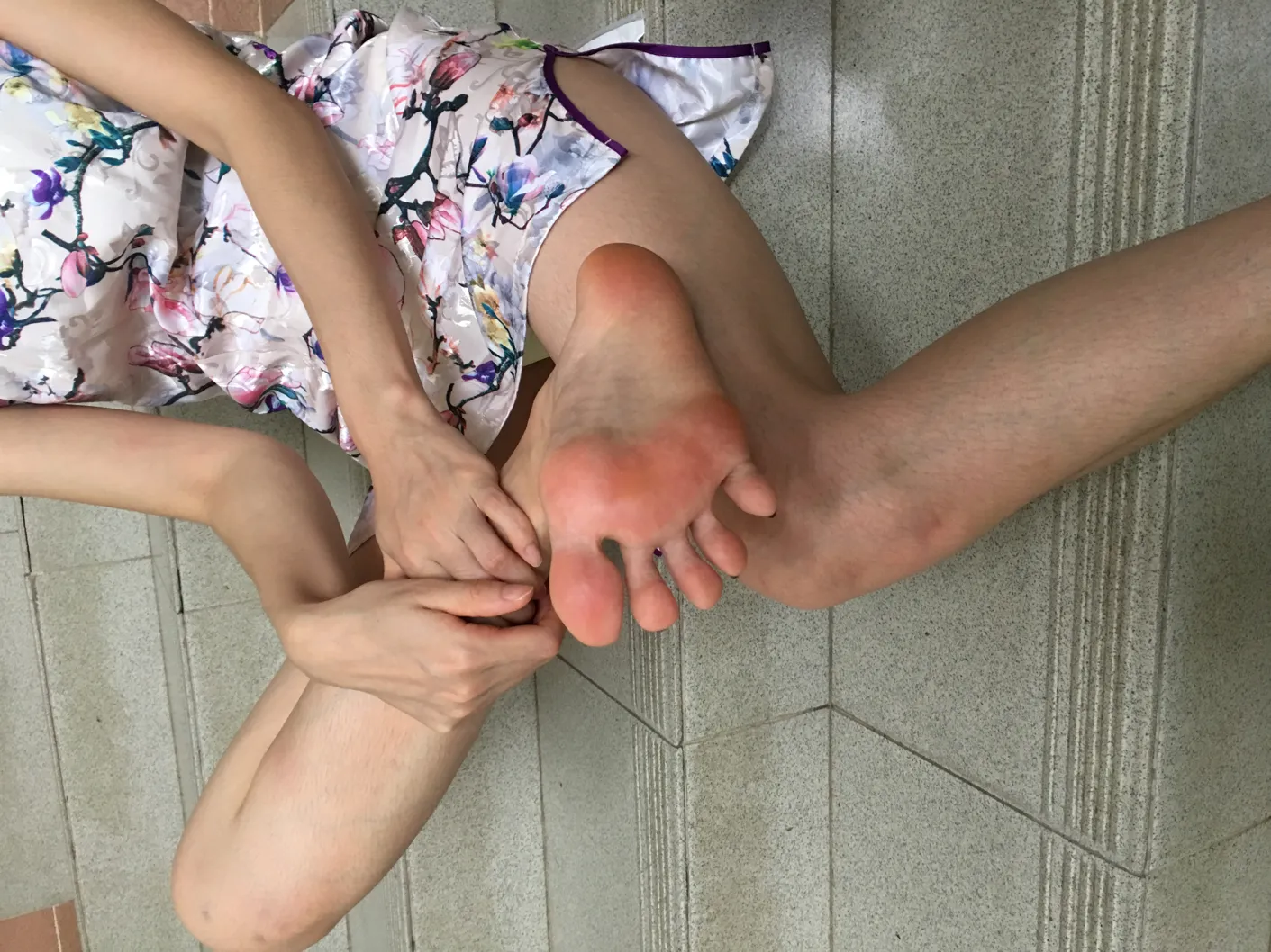 [Mzsock] NO.021 Andrologist Xiaoshi’s super tender feet and long legs tennis court photo street photography#[80P]-28