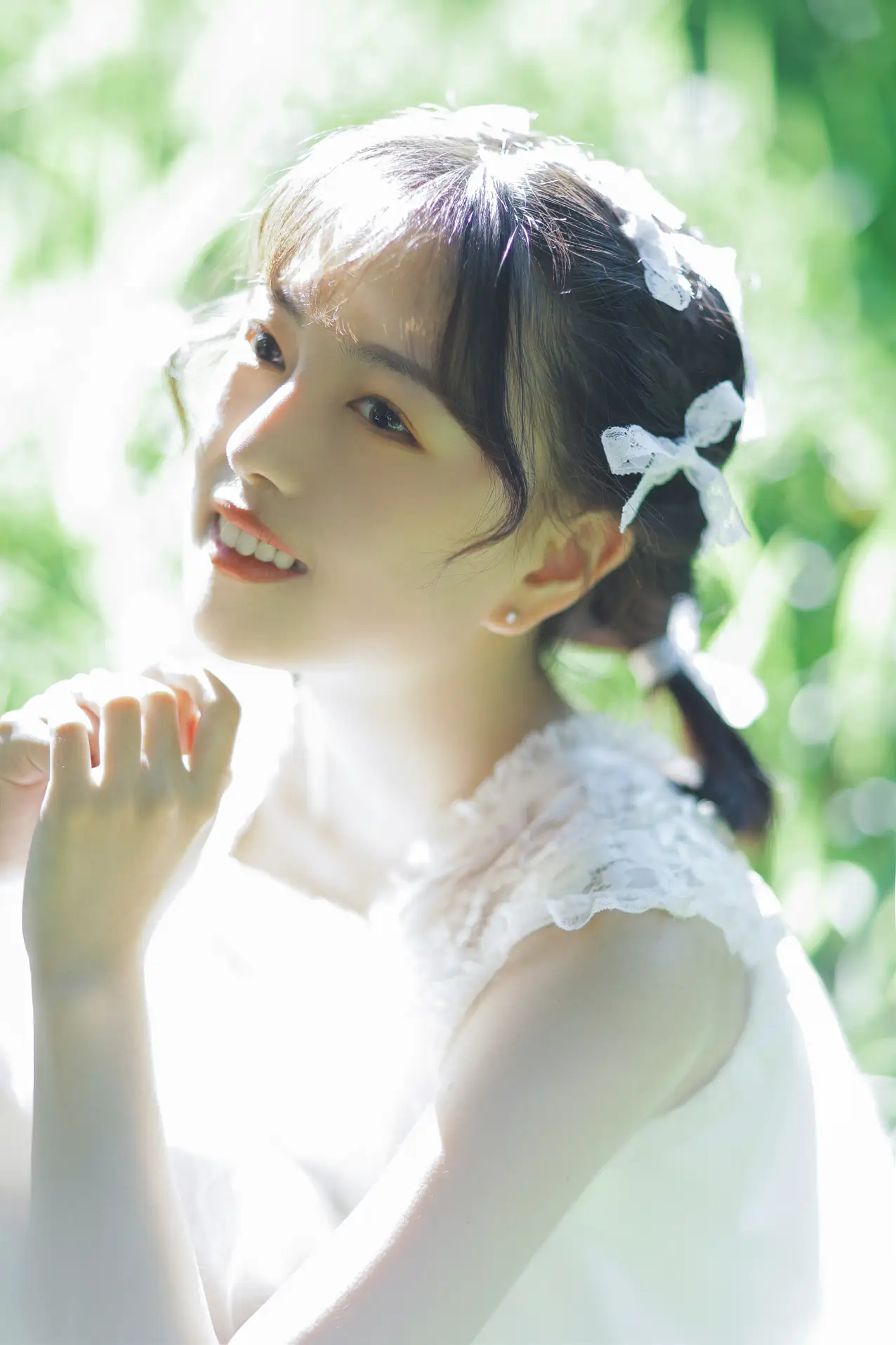 [YITUYU] 2022.05.25 Vol.0979 – Flowers and Girls Xinyu#[24P]-16